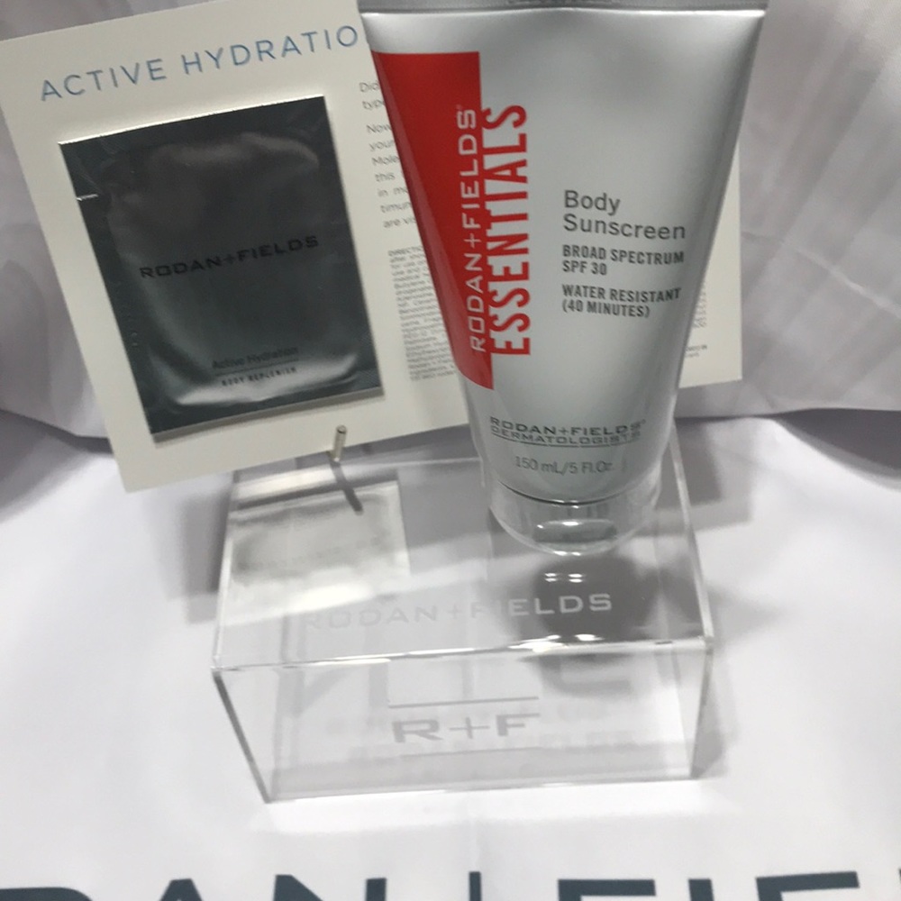 R + F Body Sunscreen w/ Active Hydration sample